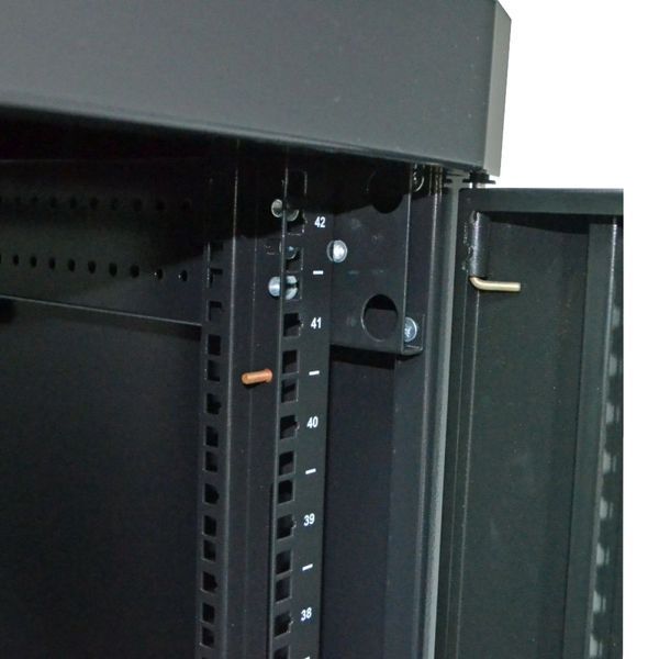 CMS (UA-MGSE33610MPB) 19" 33U 610х1055 Шафа 99-00024359 фото